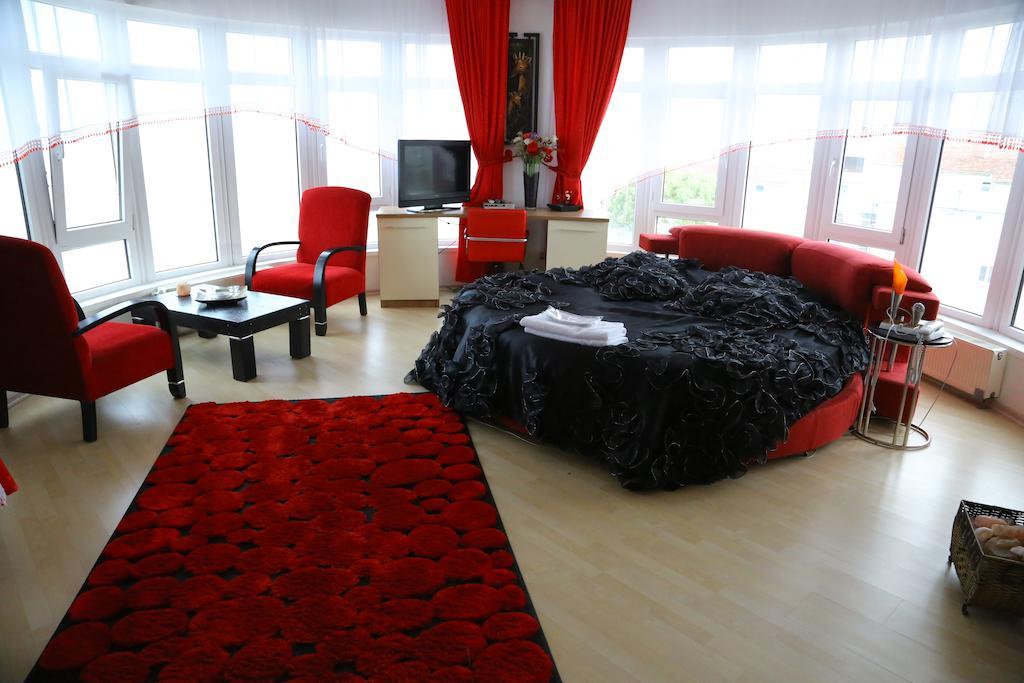 Tuana Hotel Atakum Szoba fotó